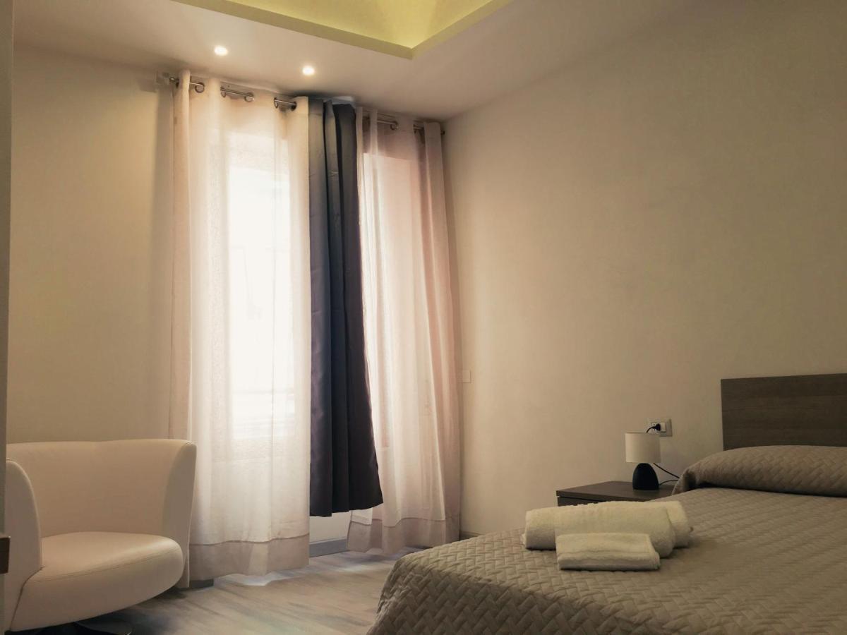 Dimora Conte Bed & Breakfast La Maddalena  Exterior foto