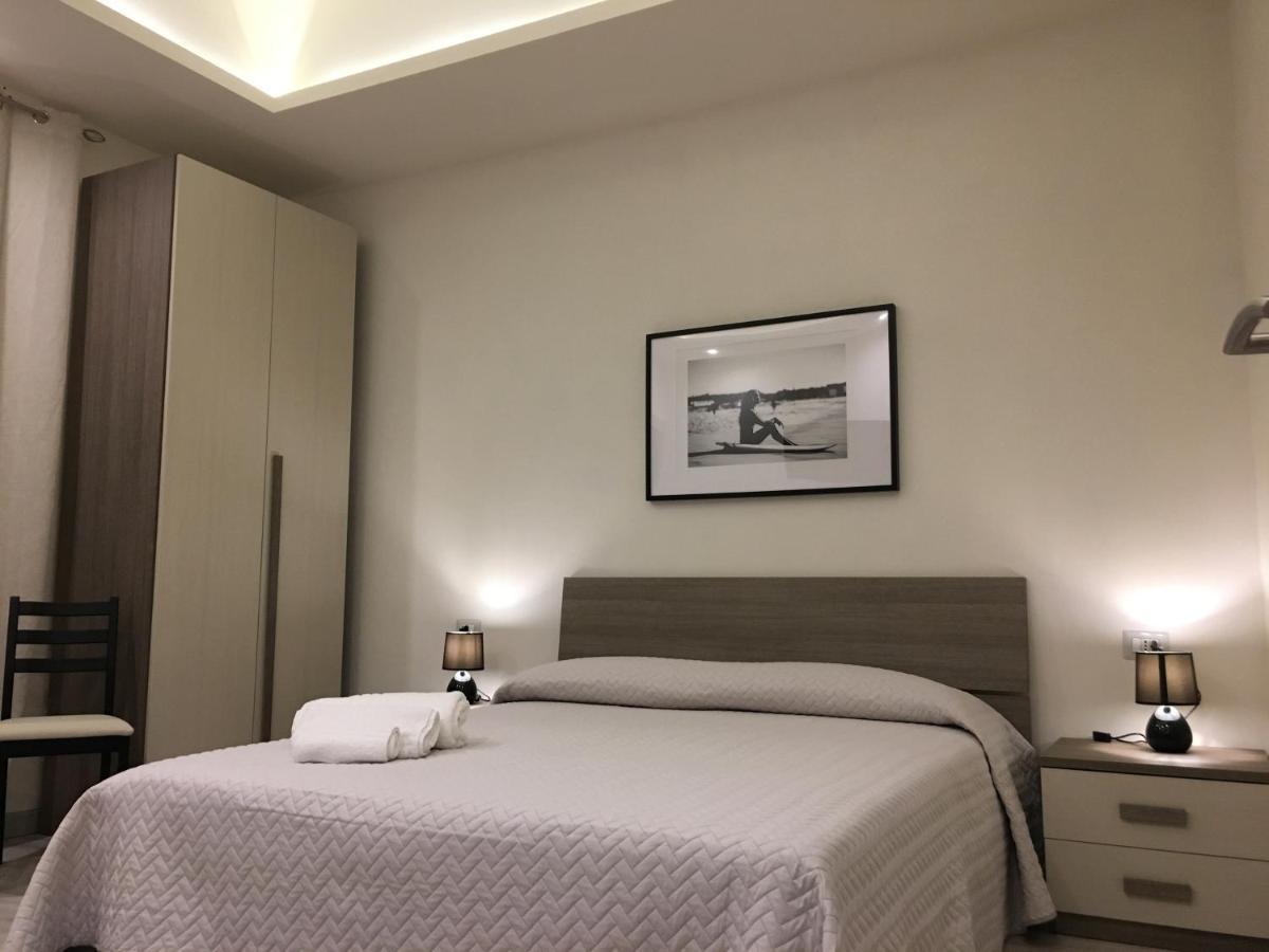 Dimora Conte Bed & Breakfast La Maddalena  Exterior foto